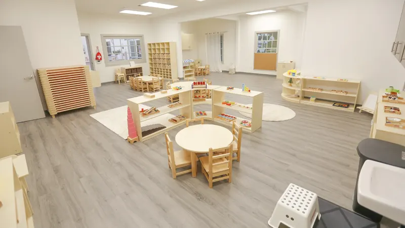 École Montessori Capstone